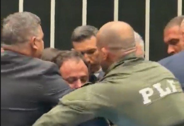 Assessoria do Deputado Luciano Zucco