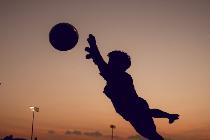 O goleiro Rossi treina em Doha: a muralha rubro-negra pode ser decisiva nos pênaltis