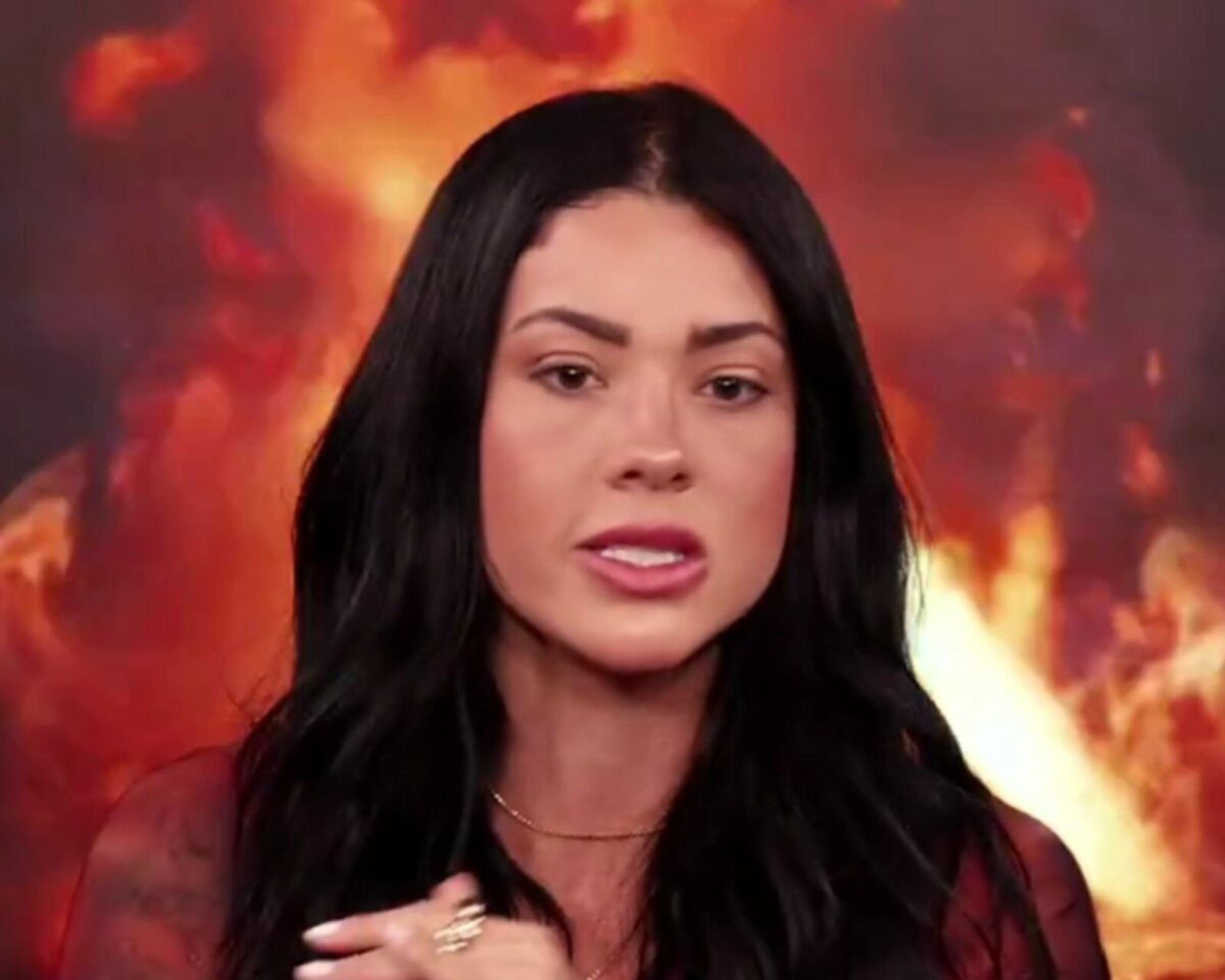 Rayane Figliuzzi perde posto de musa da Vila Isabel após escândalos - (crédito: Observatorio dos Famosos) Rayane Figliuzzi perde posto de musa da Vila Isabel após escândalos - (crédito: Observatorio dos Famosos)