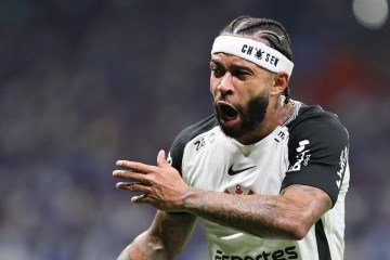 Gol contra o Cruzeiro foi o 11º de Memphis Depay nesta temporada pelo Corinthians - (crédito: GILSON LOBO/ESTADÃO CONTEÚDO) Gol contra o Cruzeiro foi o 11º de Memphis Depay nesta temporada pelo Corinthians - (crédito: GILSON LOBO/ESTADÃO CONTEÚDO)