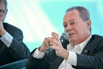 O presidente da CNI, Ricardo Alban, vê juros como empecilho ao crescimento econômico em 2026 - (crédito: Iano Andrade / CNI) O presidente da CNI, Ricardo Alban, vê juros como empecilho ao crescimento econômico em 2026 - (crédito: Iano Andrade / CNI)