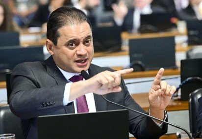 Em nota, o senador afirmou ter sido surpreendido com a operação e confirmou o cumprimento de mandados de busca e apreensão em sua residência -  (crédito:  Geraldo Magela/Agência Senado) -Em nota, o senador afirmou ter sido surpreendido com a operação e confirmou o cumprimento de mandados de busca e apreensão em sua residência -  (crédito:  Geraldo Magela/Agência Senado)