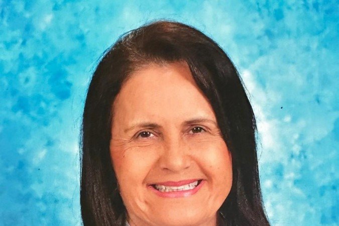 Elaine Silva, professora de matemática do ensino médio no  Colégio Católica Brasília (CCB)