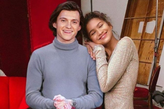 Zendaya e Tom Holland se casam em cerimônia de R$ 3 milhões, diz jornal
