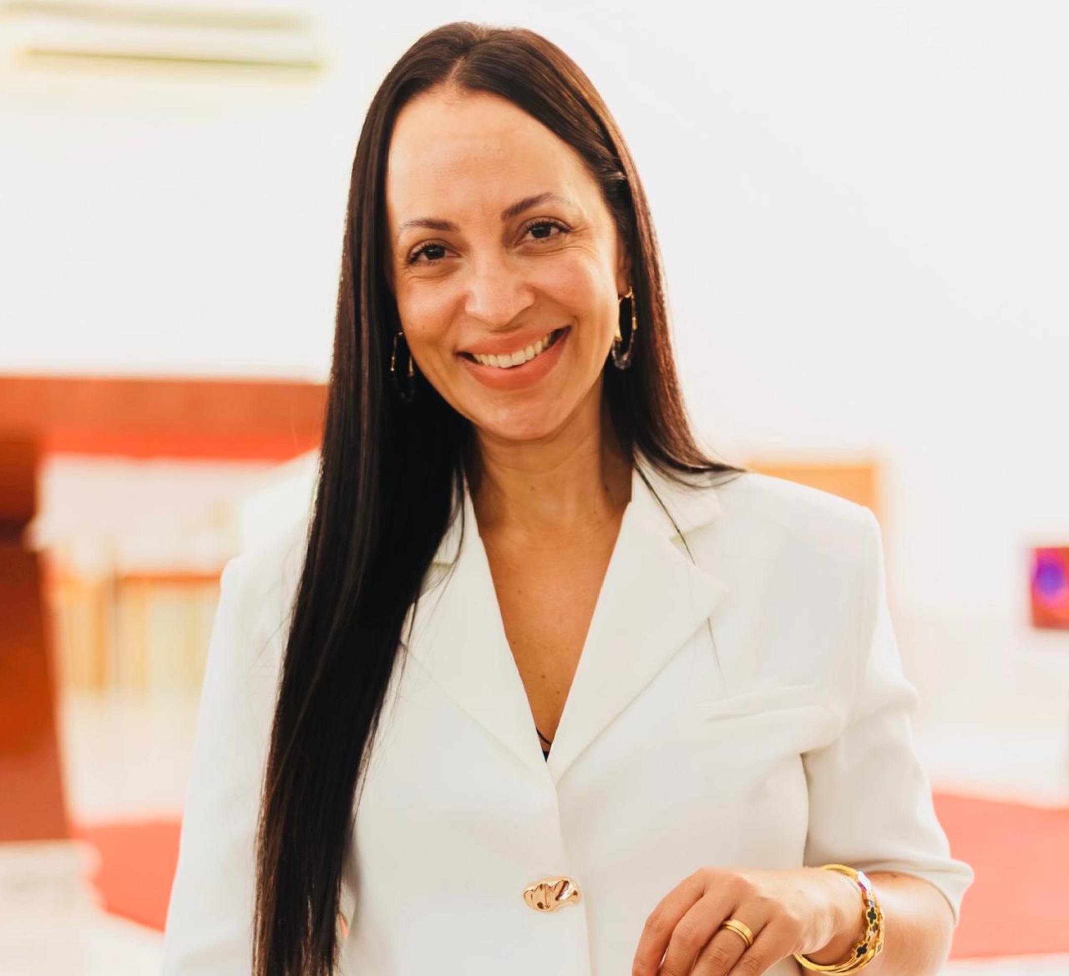 Luana Lourenço, professora de redação do ensino médio no Colégio Católica de Brasília