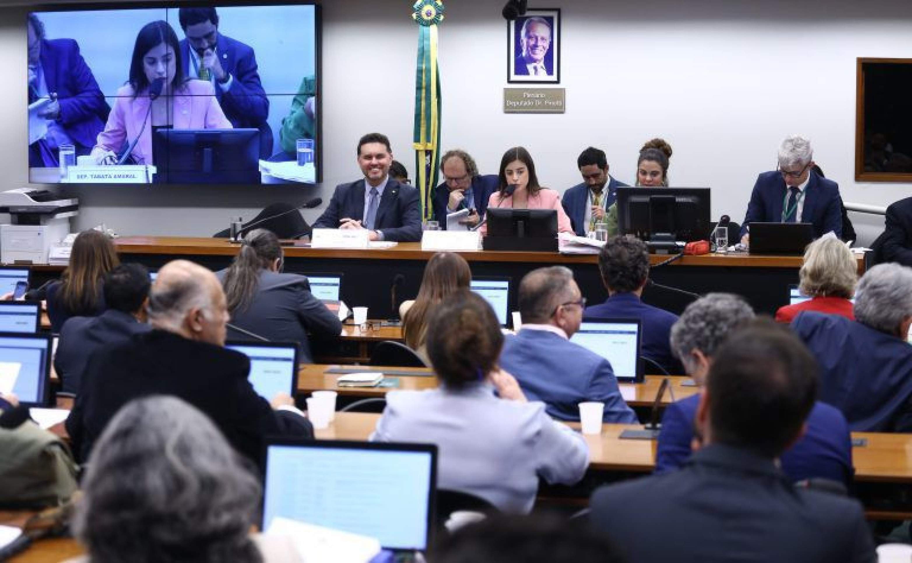 Câmara aprova novo Plano Nacional de Educação para próxima década