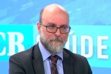 Leandro Pinheiro Safatle, presidente da Anvisa, é o entrevistado do CB.Saude de hoje
- (crédito: Youtube) Leandro Pinheiro Safatle, presidente da Anvisa, é o entrevistado do CB.Saude de hoje
- (crédito: Youtube)