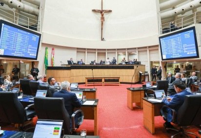 Votação ocorrida nesta quarta-feira (10)  -  (crédito: Reprodução/ Agência AL)