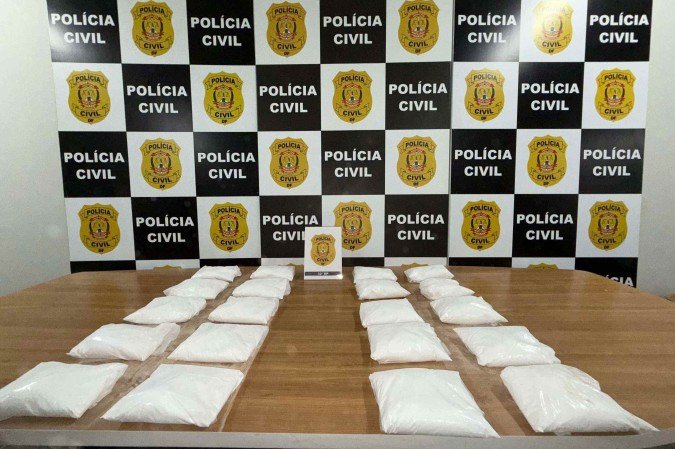 A droga veio de Rondônia pelos Correios. A partir da apreensão, os policiais chegaram ao encalço do grupo -  (crédito: Divulgação/PCDF)