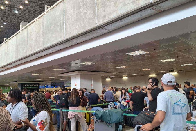 Voos foram cancelados devido a mau tempo em São Paulo - (crédito: Laíza Ribeiro/CB/DA Press) Voos foram cancelados devido a mau tempo em São Paulo - (crédito: Laíza Ribeiro/CB/DA Press)