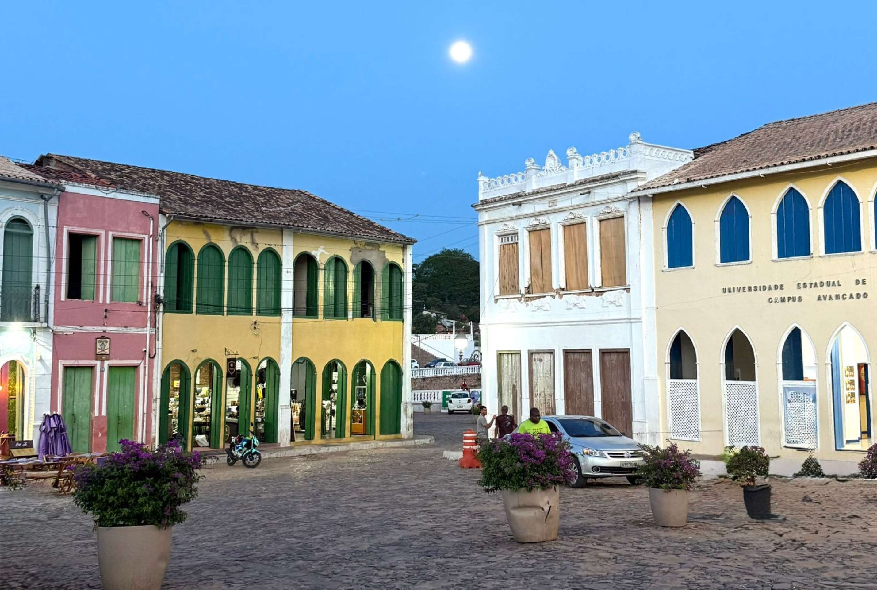 Chapada Diamantina: mais do que trilhas e cachoeiras, um destino que oferece história, gastronomia e muita hospitalidade