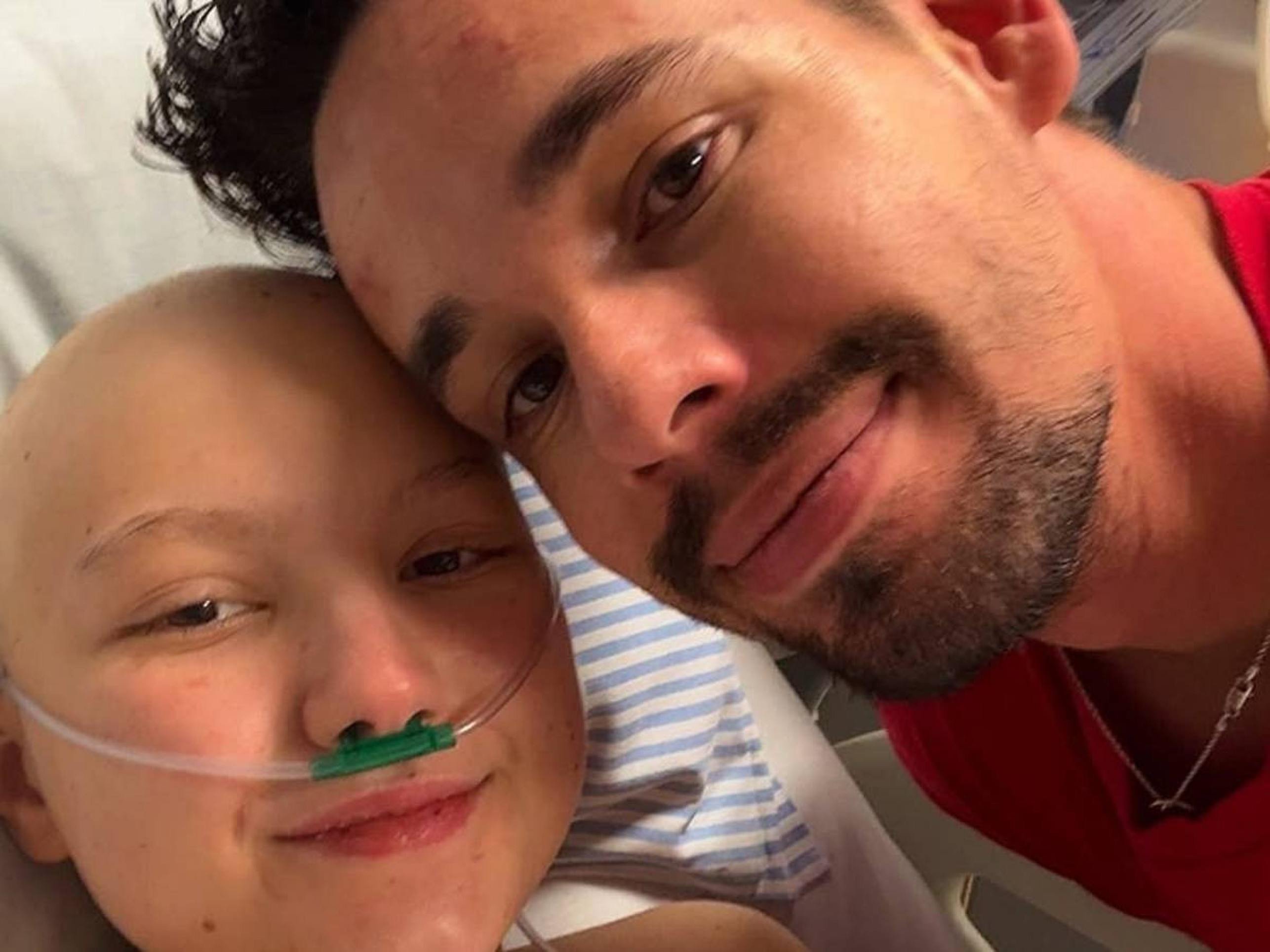 Marido de Isabel Veloso anuncia decisão durante internação da influenciadora -  (crédito: Observatorio dos Famosos)