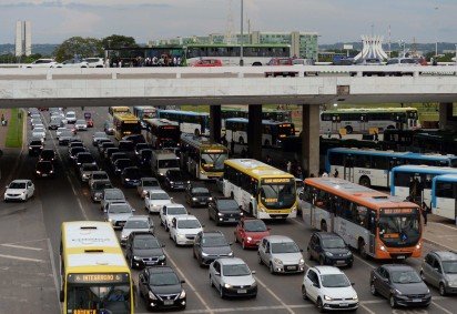 A medida faz parte do programa Vai de Graça, que garante passagem gratuita aos domingos e feriados e nos dias em que o benefício é estendido por decisão do GDF -  (crédito: Minervino Júnior/CB/D.A.Press)