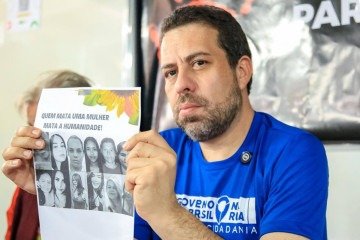 O Sol Nascente, no Distrito Federal, foi palco neste sábado (13/12) da estreia do programa Governo do Brasil na Rua, iniciativa que leva serviços públicos, atendimentos e orientações diretamente às comunidades. Boulos -  (crédito: Estevam Rafael) -O Sol Nascente, no Distrito Federal, foi palco neste sábado (13/12) da estreia do programa Governo do Brasil na Rua, iniciativa que leva serviços públicos, atendimentos e orientações diretamente às comunidades. Boulos -  (crédito: Estevam Rafael)