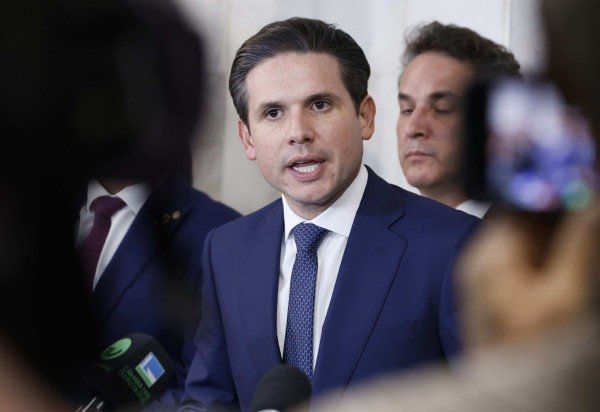 Levantamento nas redes sociais, feito dias 9 e 10 de dezembro, mostra que a maioria das menções ao presidente da Câmara é de críticas a ele -  (crédito: Marina Ramos/Câmara dos Deputados)