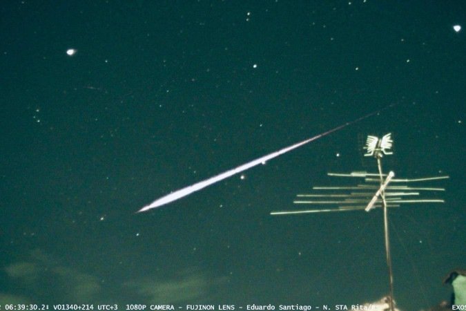 Chuva de asteroides Geminidas em Nova Santa Rita (RS) - (crédito: Eduardo Santiago/Projeto Exoss) Chuva de asteroides Geminidas em Nova Santa Rita (RS) - (crédito: Eduardo Santiago/Projeto Exoss)