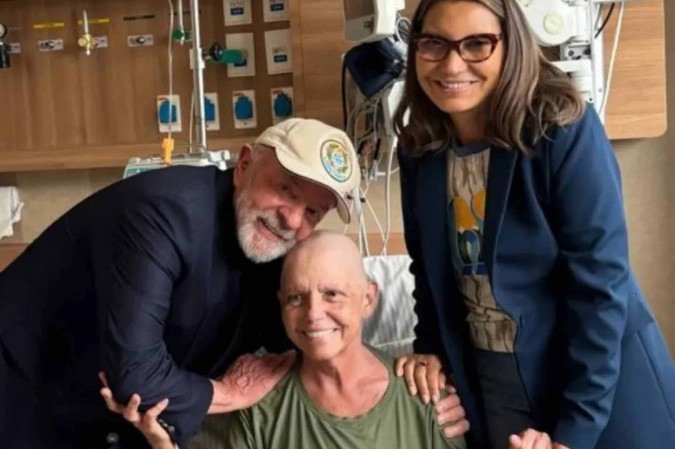 Lula e Janja visitam Roseana Sarney durante tratamento contra câncer em São Paulo - (crédito: Reprodução/redes sociais ) Lula e Janja visitam Roseana Sarney durante tratamento contra câncer em São Paulo - (crédito: Reprodução/redes sociais )