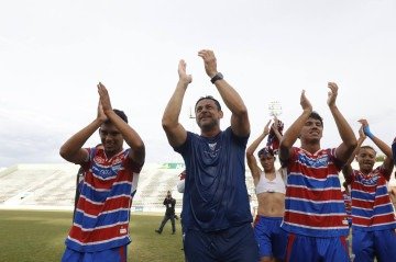 Fred comemora em Brasília o primeiro título da carreira como treinador após Fortaleza bater Palmeiras e se tornar campeão da Supercopa Capital - (crédito: Samuel Reis) Fred comemora em Brasília o primeiro título da carreira como treinador após Fortaleza bater Palmeiras e se tornar campeão da Supercopa Capital - (crédito: Samuel Reis)