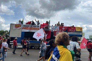 Manifesta&ccedil;&atilde;o em Brasilia amplia cr&iacute;ticas ao Congresso e ao presidente da C&acirc;mara dos Deputados, Hugo Motta.