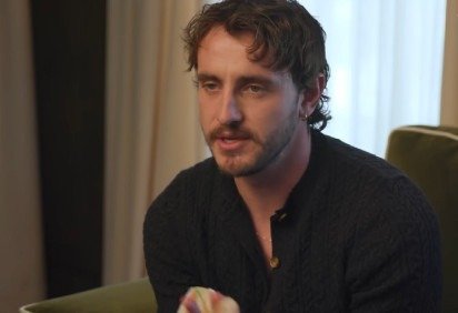 O ator irlandês Paul Mescal, 29 anos, abriu o jogo sobre o lado mais difícil da fama em entrevista à Vanity Fair. O protagonista de “Pessoas Normais” e “Gladiador 2” aparece na nova edição da revista dedicada aos galãs de Hollywood. -  (crédito: reprodução/youtube variety) -O ator irlandês Paul Mescal, 29 anos, abriu o jogo sobre o lado mais difícil da fama em entrevista à Vanity Fair. O protagonista de “Pessoas Normais” e “Gladiador 2” aparece na nova edição da revista dedicada aos galãs de Hollywood. -  (crédito: reprodução/youtube variety)