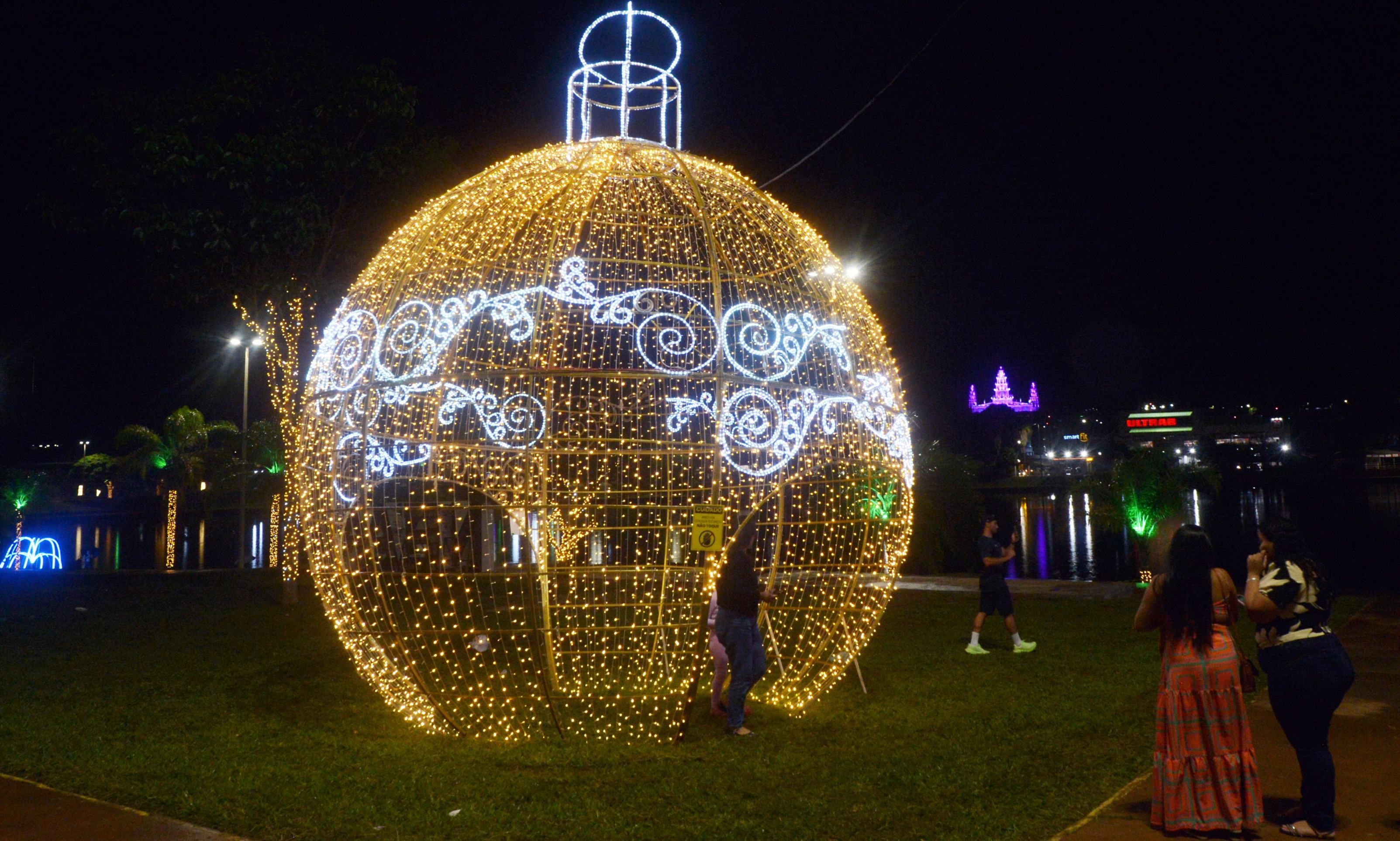 Brazl&acirc;ndia se destaca com v&aacute;rios pontos luminosos... -  (crédito:  Ed Alves CB/DA Press)