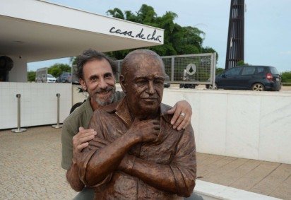 Escultura foi produzida pelo artista plástico e escultor Léo Santana  -  (crédito:  Minervino Junior CB/DA Press) -Escultura foi produzida pelo artista plástico e escultor Léo Santana  -  (crédito:  Minervino Junior CB/DA Press)