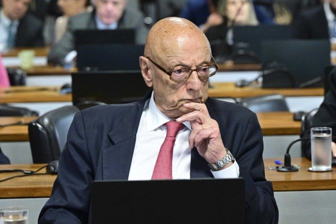 Amin disse ver três alternativas para o texto que chegou da Câmara - (crédito: Geraldo Magela/Agência Senado) Amin disse ver três alternativas para o texto que chegou da Câmara - (crédito: Geraldo Magela/Agência Senado)