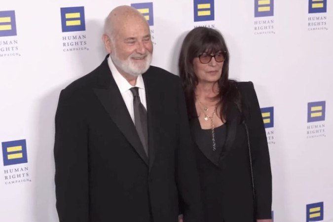 O diretor e cineasta Rob Reiner ao lado da esposa, a fotógrafa Michele Singer - (crédito: Reproduc?a?o) O diretor e cineasta Rob Reiner ao lado da esposa, a fotógrafa Michele Singer - (crédito: Reproduc?a?o)
