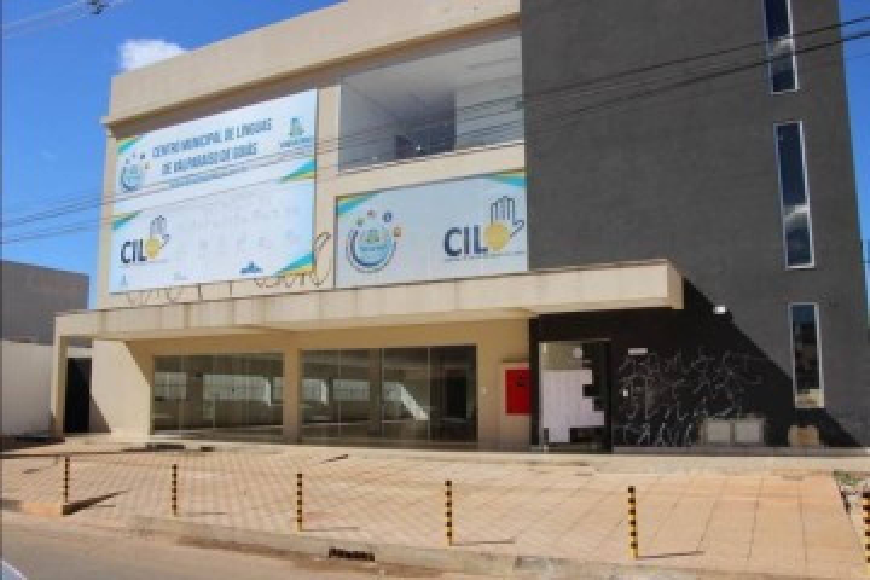 Valparaíso anuncia abertura de vagas para curso gratuito de línguas