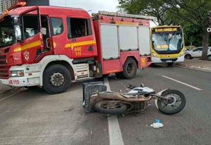 Acidente ocorreu na W3 Sul -  (crédito: CBMDF/Divulgação) -Acidente ocorreu na W3 Sul -  (crédito: CBMDF/Divulgação)