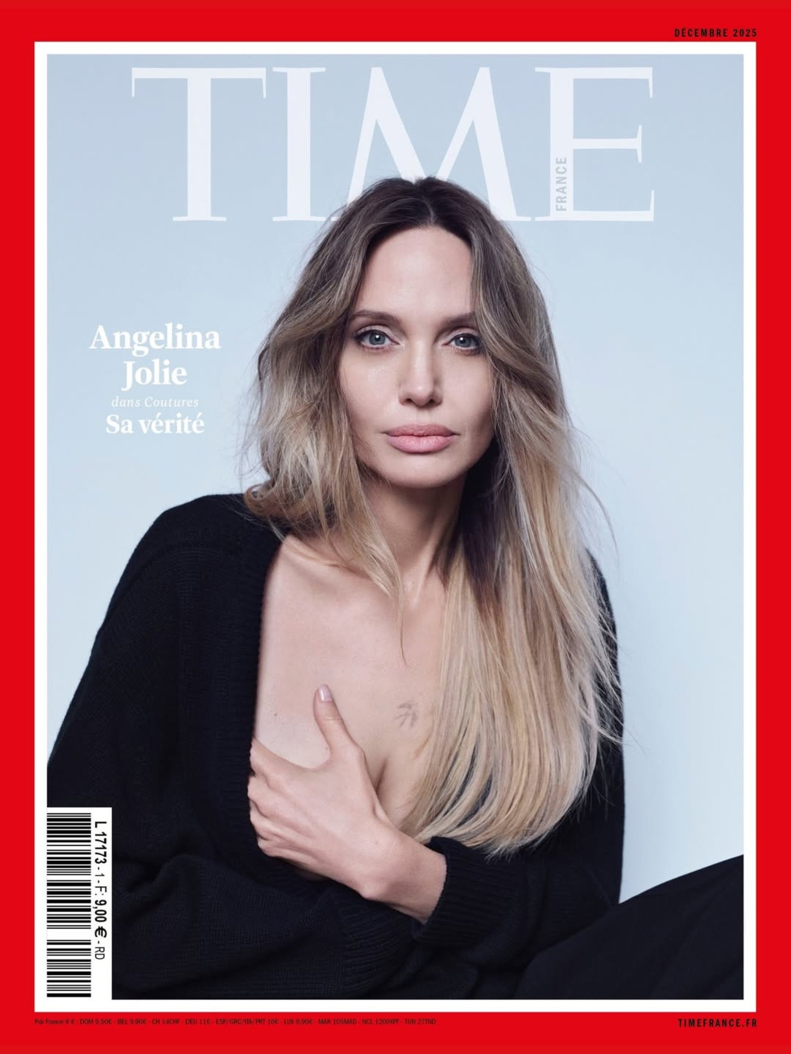 Angelina Jolie estampa campa da Time francesa 