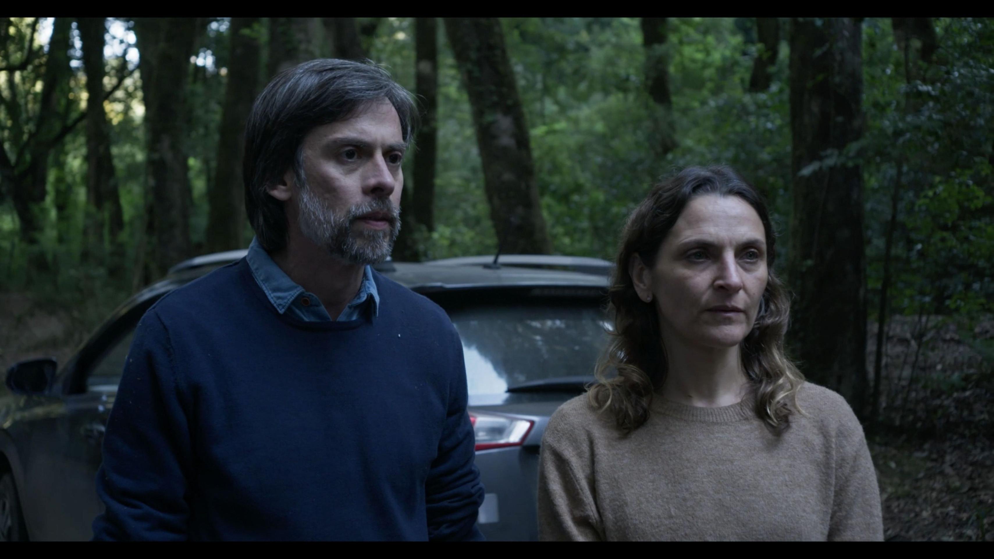 Pais aplicam castigo criminoso, em polêmico filme chileno que estreia