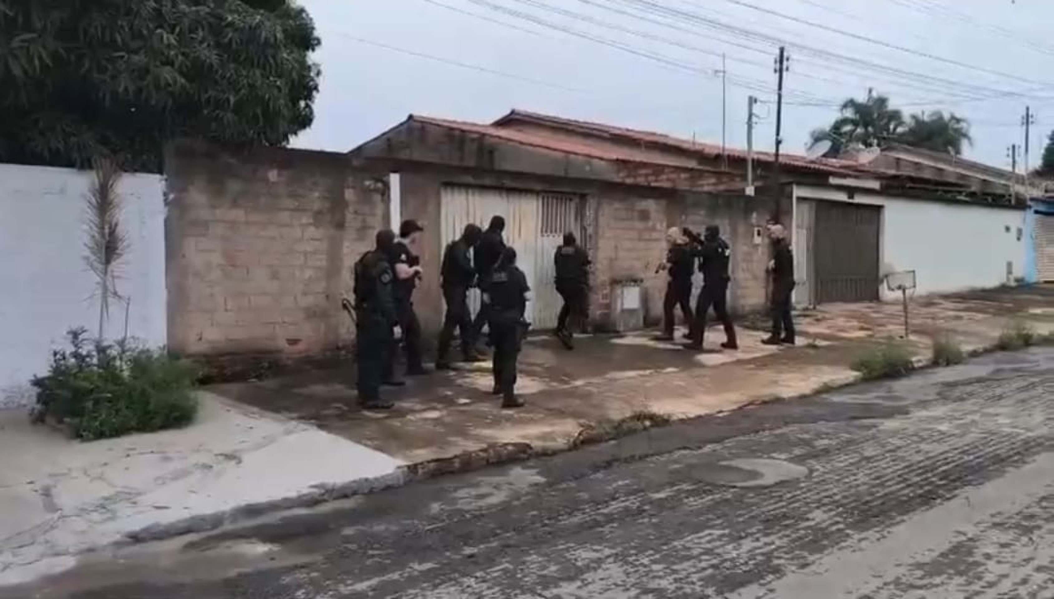 Polícia prende seis pessoas por golpe em turistas em Pirenópolis