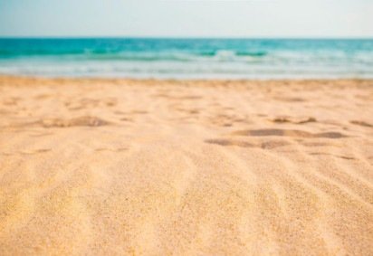 Um passeio despretensioso à beira-mar colocou um turista britânico frente a frente com um perigo extremo. -  (crédito: Freepik/kbza ) -Um passeio despretensioso à beira-mar colocou um turista britânico frente a frente com um perigo extremo. -  (crédito: Freepik/kbza )