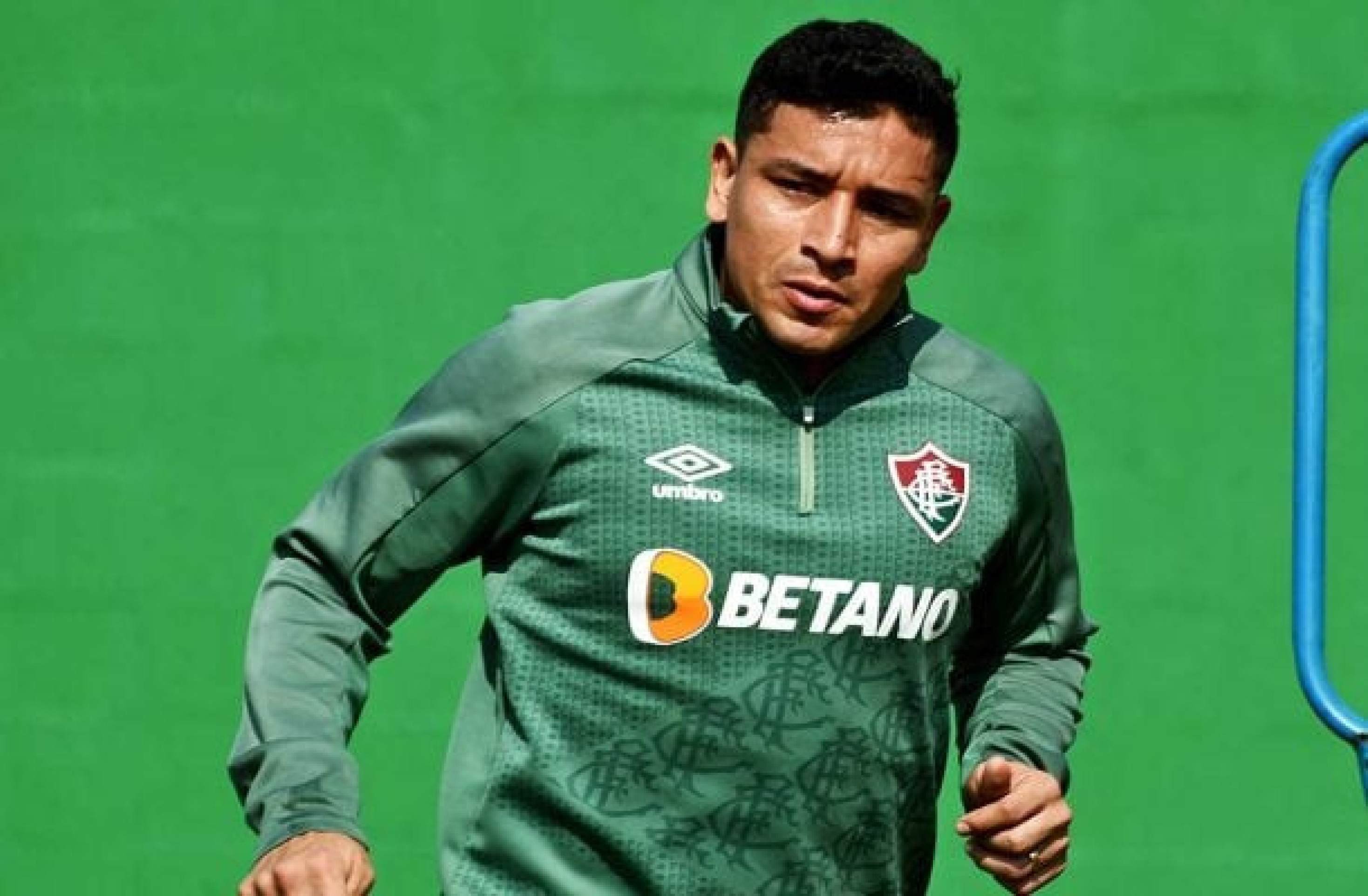 Ex-Fluminense, Pineida é assassinado em Guayaquil