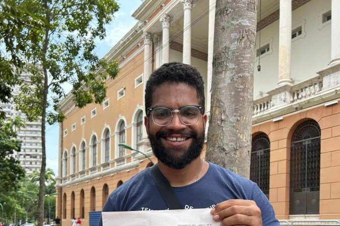 PSol faz convite a Jones Monoel para concorrer as eleições pelo partido em 2026 - (crédito: Reprodução/Instagram) PSol faz convite a Jones Monoel para concorrer as eleições pelo partido em 2026 - (crédito: Reprodução/Instagram)