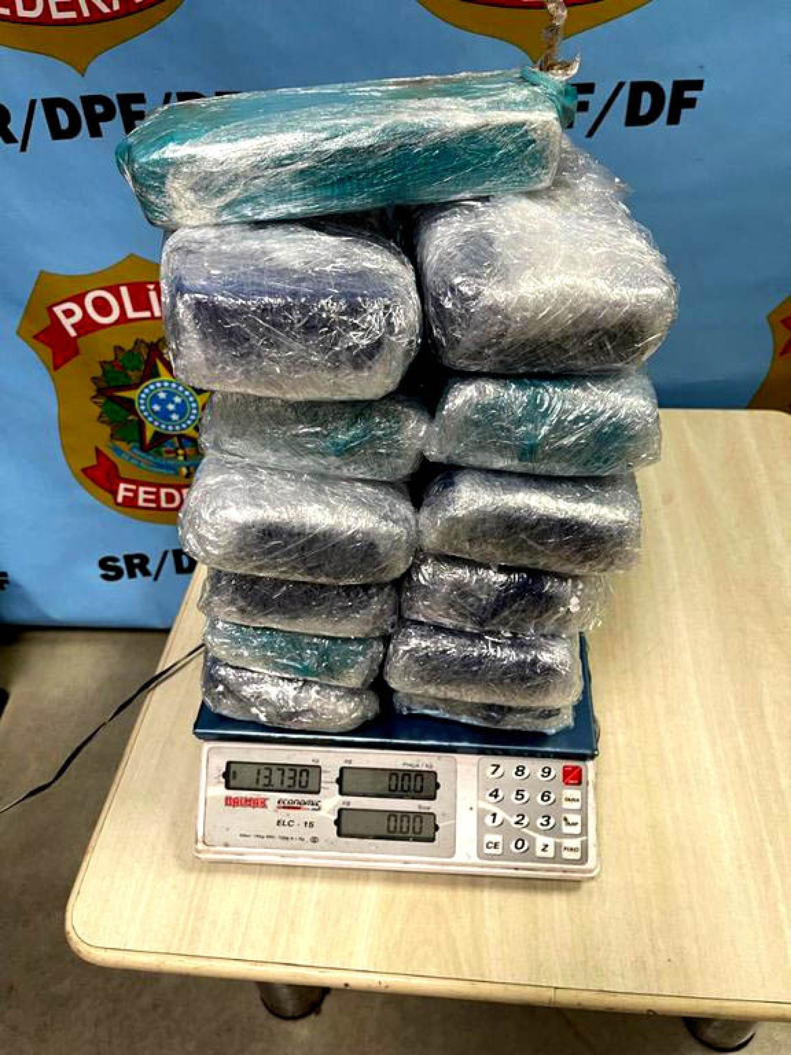 PF prende passageira com quase 14 kg de maconha no Aeroporto de Brasília