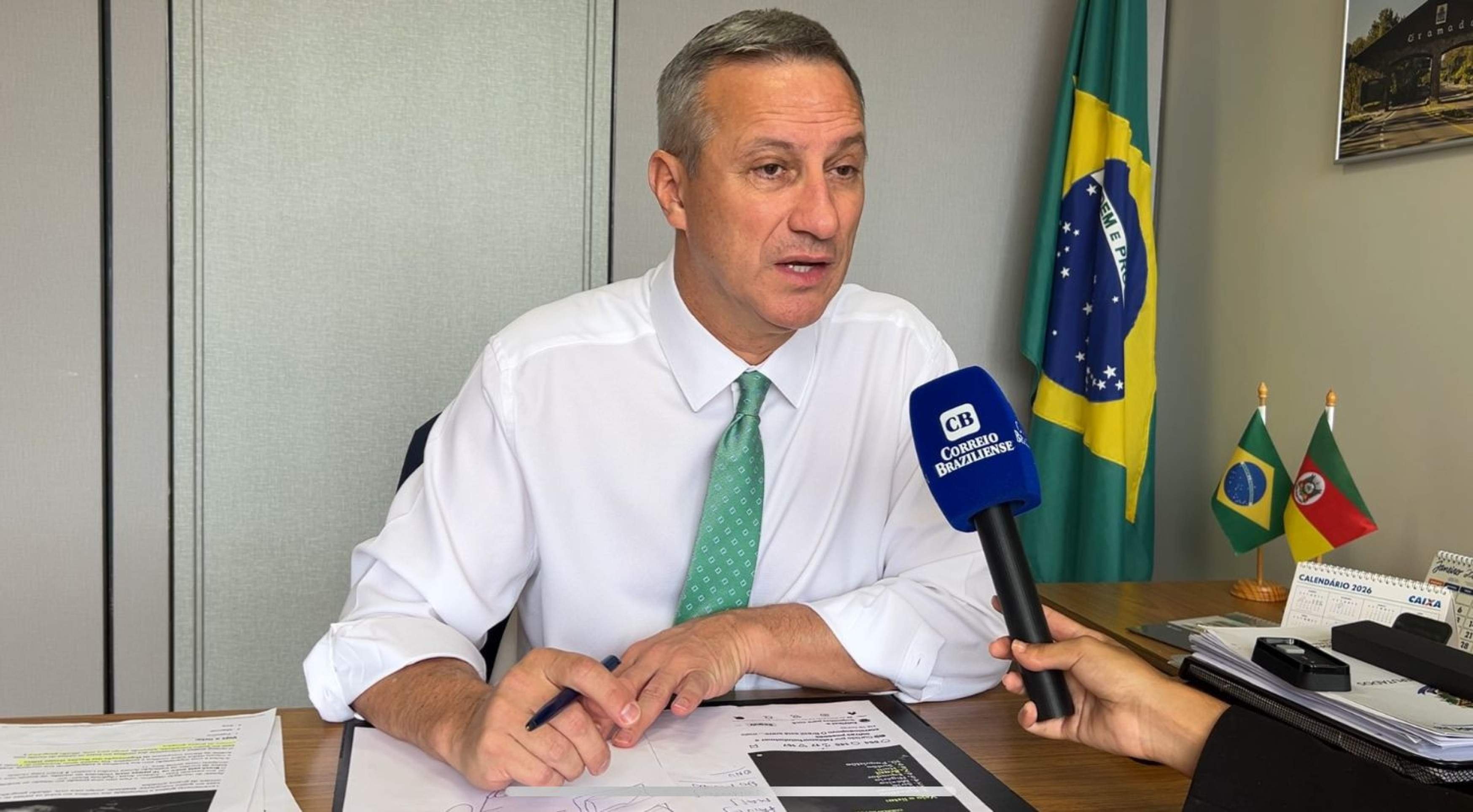 Comissão da Câmara quer ouvir Roberta Luchsinger e diretor-geral da PF