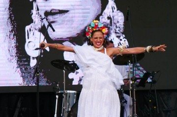 Renata Jambeiro homenageia Clara Nunes no Clube do Choro de Brasília: 'Ela é quase uma entidade para mim' -  (crédito: Abraham Orozco)