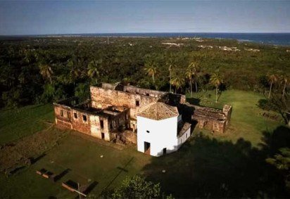 Pouca gente sabe, mas o único castelo medieval das Américas fica localizado no Brasil, mais especificamente na Mata de São João, Bahia. -  (crédito: Fundação Castelo Garcia D'Ávila)