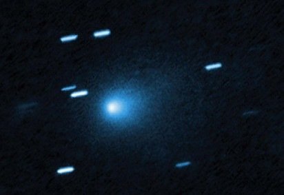 Esta imagem mostra a primeira observação do cometa 3I/Atlas, em 1º de julho de 2025. Um telescópio localizado no Chile foi o primeiro a relatar que o cometa se originou no espaço interestelar -  (crédito: Atlas, Universidade do Havaí e Nasa) -Esta imagem mostra a primeira observação do cometa 3I/Atlas, em 1º de julho de 2025. Um telescópio localizado no Chile foi o primeiro a relatar que o cometa se originou no espaço interestelar -  (crédito: Atlas, Universidade do Havaí e Nasa)