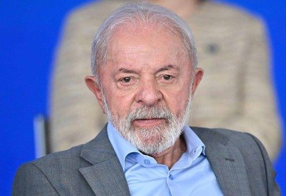 Para mais da metade dos brasileiros, objetivo do projeto de lei seria reduzir pena de Bolsonaro, segundo pesquisa Quaest -  (crédito: Reuters) -Para mais da metade dos brasileiros, objetivo do projeto de lei seria reduzir pena de Bolsonaro, segundo pesquisa Quaest -  (crédito: Reuters)