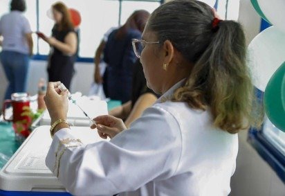Equipes de saúde atenderam população do Riacho Fundo II -  (crédito:  Jhonatan Cantarelle/Agência Saúde-DF) -Equipes de saúde atenderam população do Riacho Fundo II -  (crédito:  Jhonatan Cantarelle/Agência Saúde-DF)