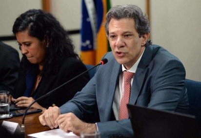  18/12/2025. Crédito: Minervino Júnior/CB/D.A Press. Brasil.  Brasilia - DF. Ministro da Fazenda Fernando Haddad em café da tarde com jornalistas setoristas. -  (crédito: Minervino Júnior/CB/D.A.Press) - 18/12/2025. Crédito: Minervino Júnior/CB/D.A Press. Brasil.  Brasilia - DF. Ministro da Fazenda Fernando Haddad em café da tarde com jornalistas setoristas. -  (crédito: Minervino Júnior/CB/D.A.Press)
