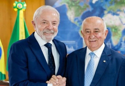 Encontro entre o deputado federal Júlio César (PSD-PI) e o presidente Luiz Inácio Lula da Silva aconteceu na terça-feira (16/12) -  (crédito: Reprodução/Instagram ) -Encontro entre o deputado federal Júlio César (PSD-PI) e o presidente Luiz Inácio Lula da Silva aconteceu na terça-feira (16/12) -  (crédito: Reprodução/Instagram )