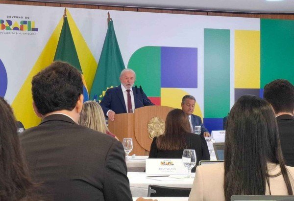 'Deficit permanente é sinal de gestão equivocada', definiu Lula -  (crédito: Francisco Artur de Lima/CB)