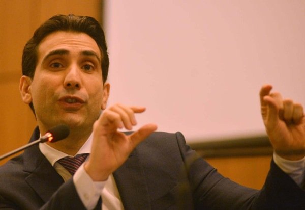 Ed Alves/C.B/D.A/Press