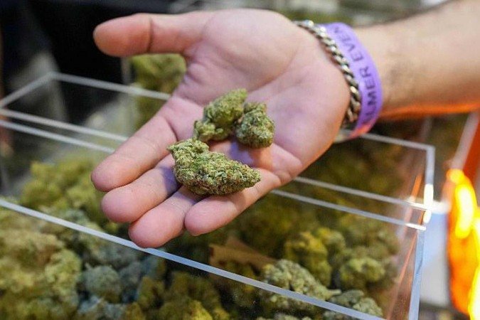 Por que governo Trump pode promover maior mudança na política de drogas dos EUA em décadas - (crédito: BBC Geral) Por que governo Trump pode promover maior mudança na política de drogas dos EUA em décadas - (crédito: BBC Geral)