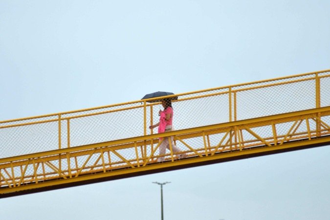 Amanhecer com chuva - Pista da Estrutural - Quinta-feira, 18 de Dezembro de 2025 - (crédito: Ed Alves/CB) Amanhecer com chuva - Pista da Estrutural - Quinta-feira, 18 de Dezembro de 2025 - (crédito: Ed Alves/CB)