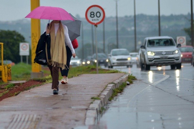 Chuvas continuam no DF nesta sexta-feira (19/12)